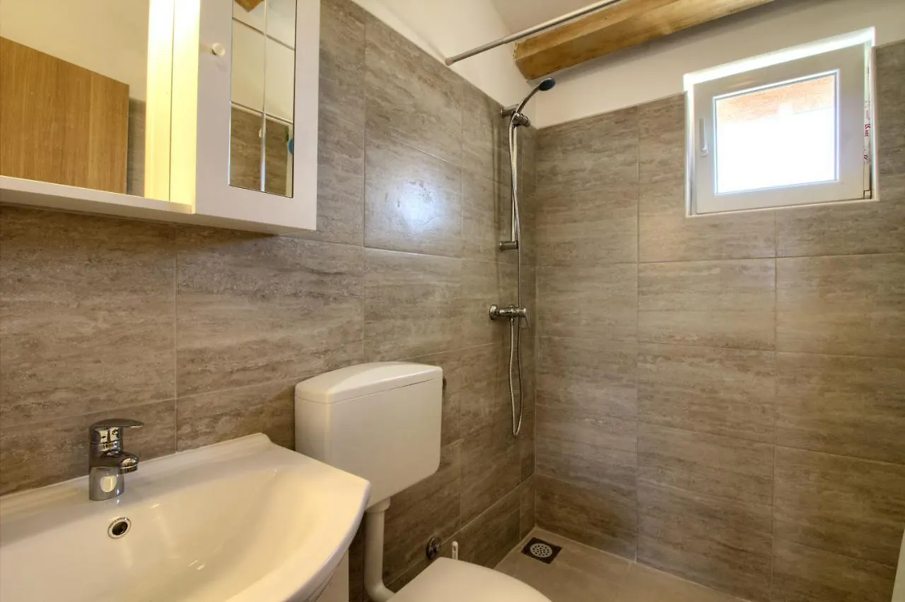 Charming Villa Seve With Private Pool In Póla